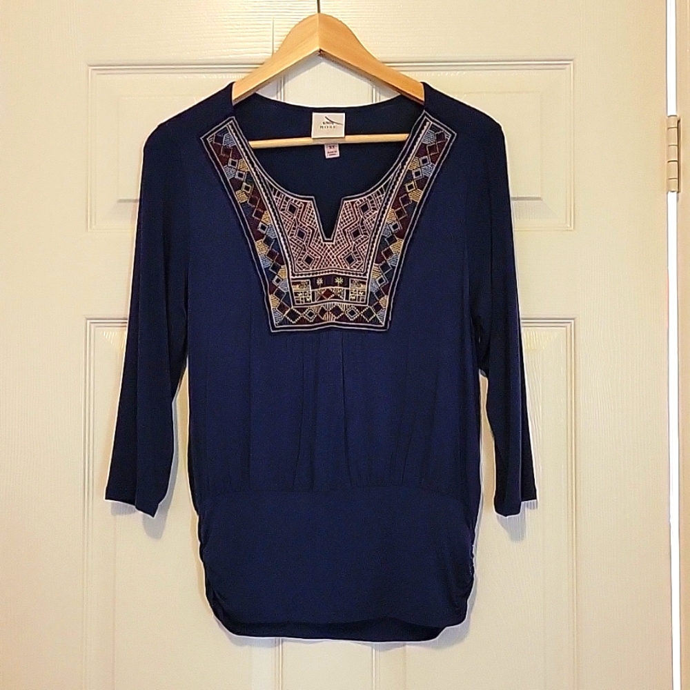 Knox Rose embroidered top - Picture 2 of 6